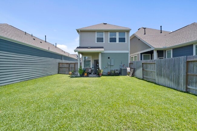 Building Photo - 7907 Starfish Arbor Dr