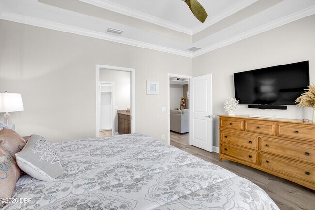 Building Photo - 341 Good Life Wy