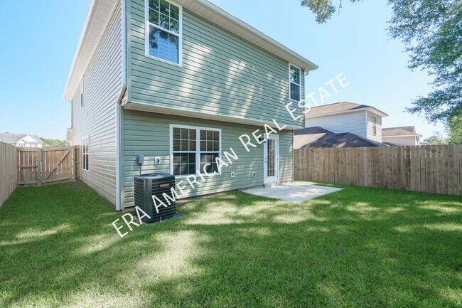 Building Photo - 317 Dahlquist-