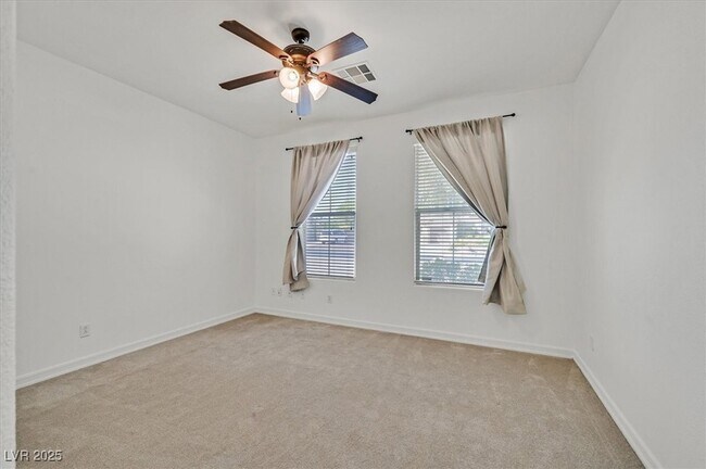 Building Photo - 7221 Sandy Plains Ave