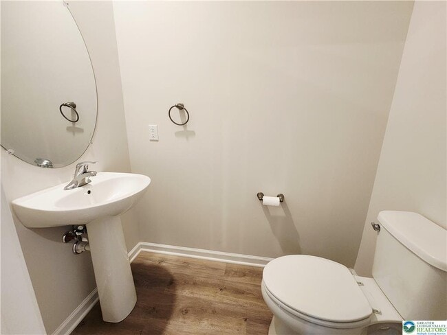 Building Photo - 1182 Susan Cir