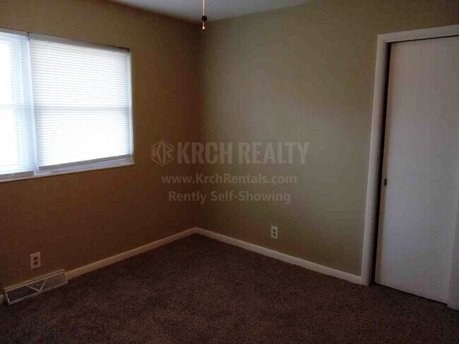 Building Photo - Lovely 3 bedroom, 2 bathroom home!