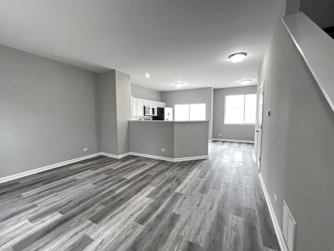 Building Photo - 1542 Shelby court