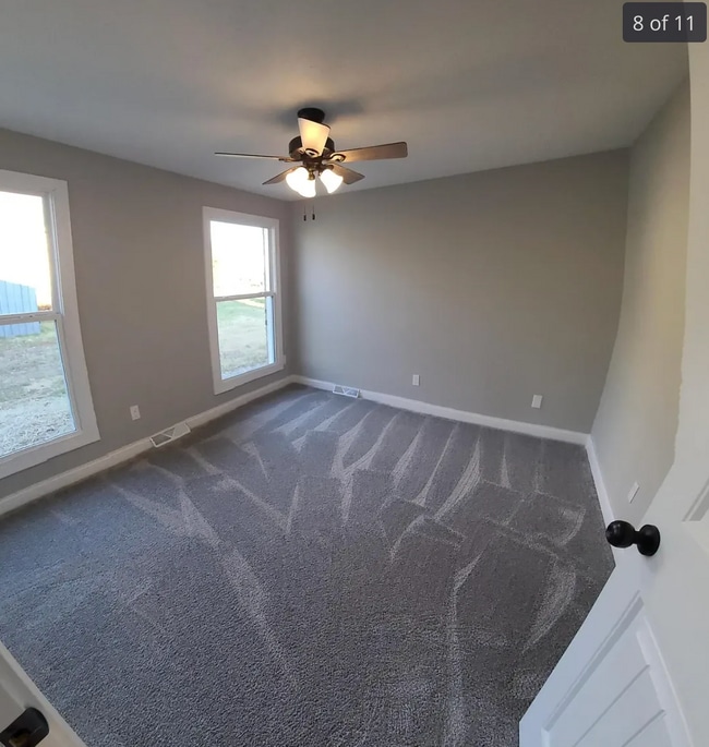 Building Photo - 192 Enchanted Dr