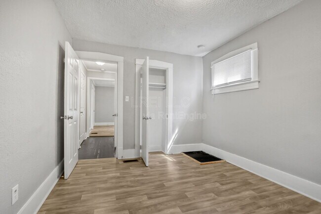 Building Photo - 131 N 39th St