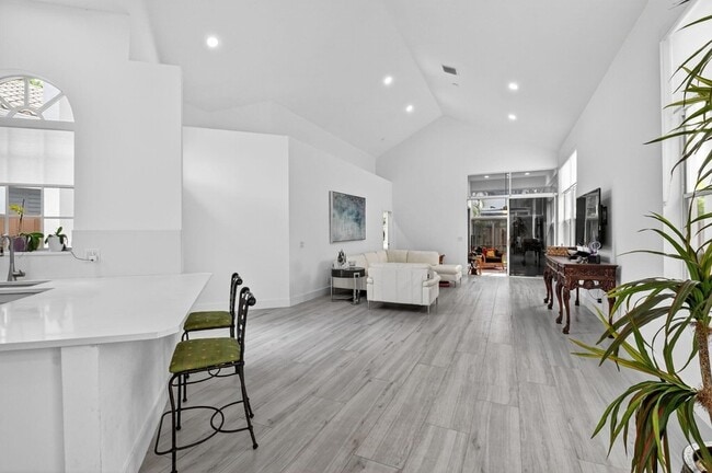 Building Photo - 6668 NW 25th Terrace