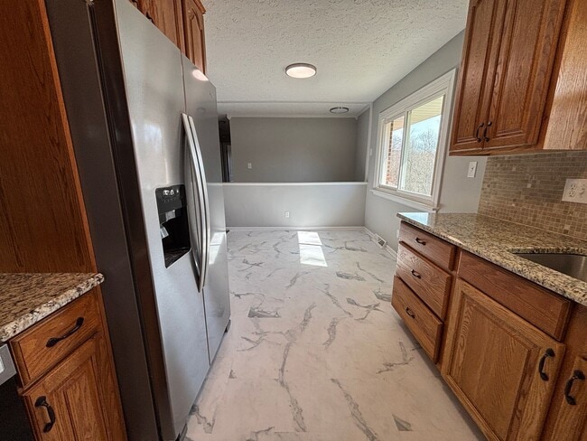 Building Photo - 449 Missimer Ln