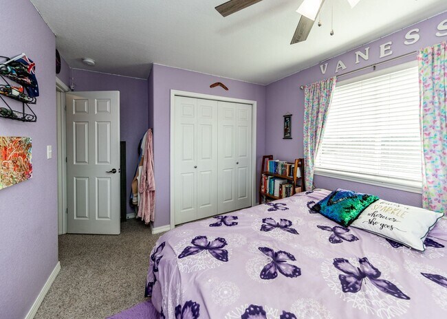 Building Photo - Fabulous 6 bedroom + office D20 Home with ...