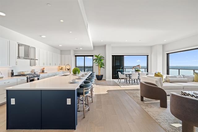 Building Photo - 3111 Sunset Blvd