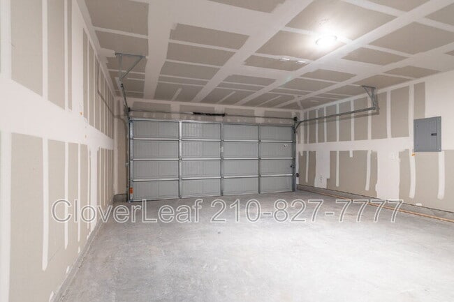 Building Photo - 3829 Low Tide