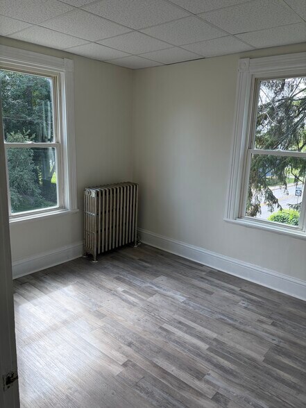 Building Photo - 211 N Ballston Ave
