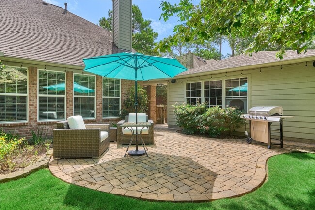 Building Photo - 10 E Sterling Pond Cir