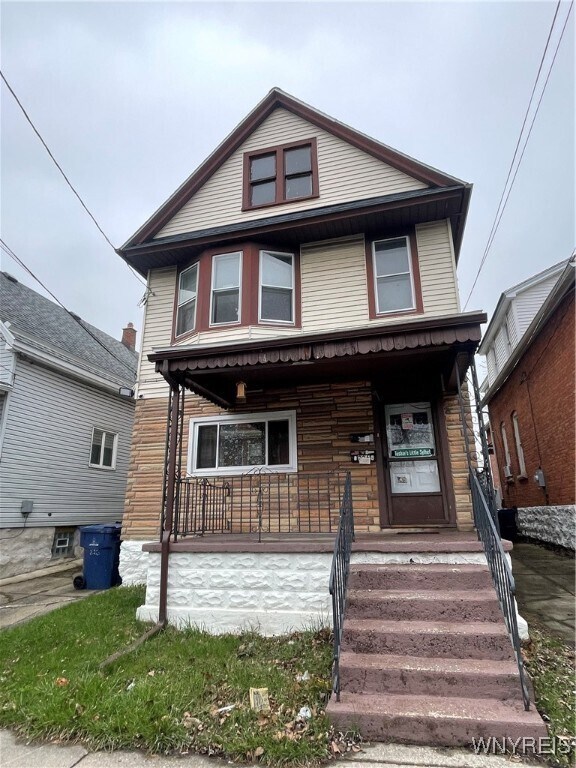 Primary Photo - 226 Longnecker St