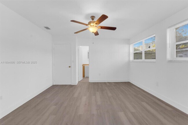 Building Photo - 3051 NW 77th St