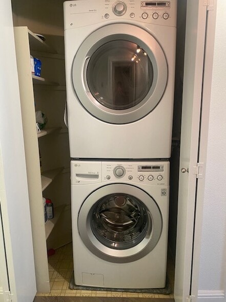 Building Photo - 777 Morrell Ave