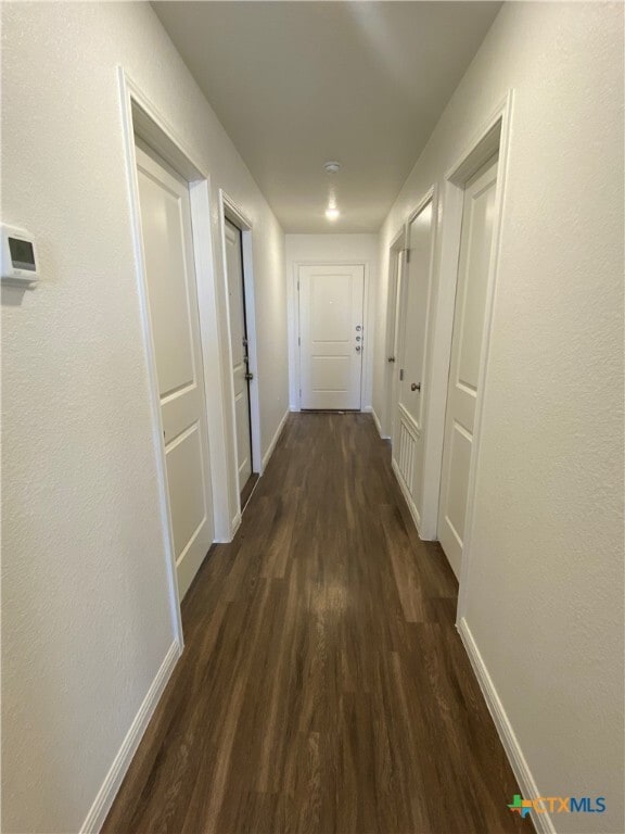 Building Photo - 5813 Betty Lou Dr