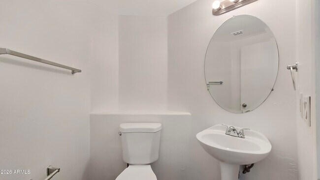 Building Photo - 11421 W Pima St