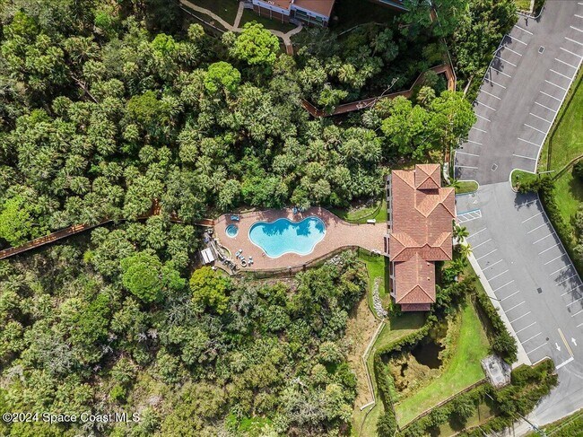 Building Photo - 735 Pilot Lane