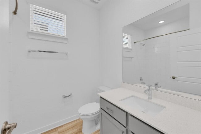 Building Photo - 149 Filifera Ct