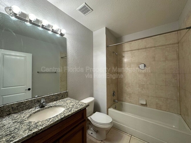 Building Photo - 1213 La Fortuna Blvd