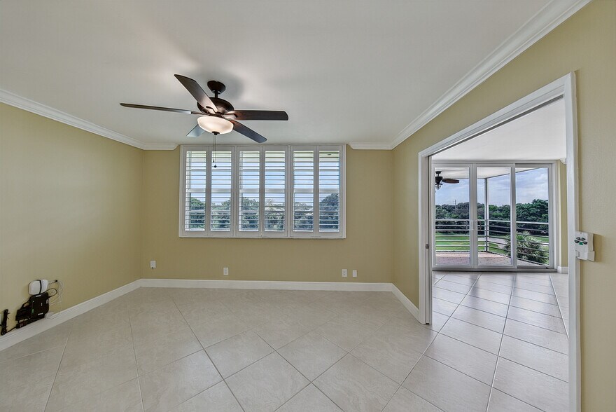 Building Photo - 4000 Cypress Grove Way