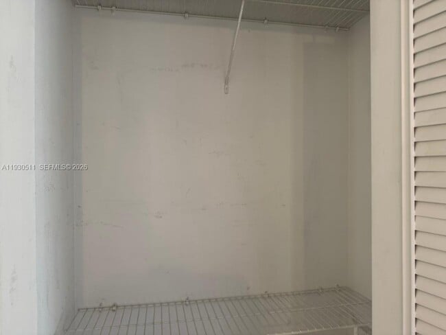 Building Photo - 9330 Lagoon Pl