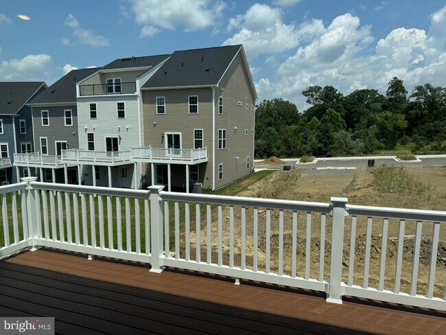 Building Photo - 1892 Ritter Dr