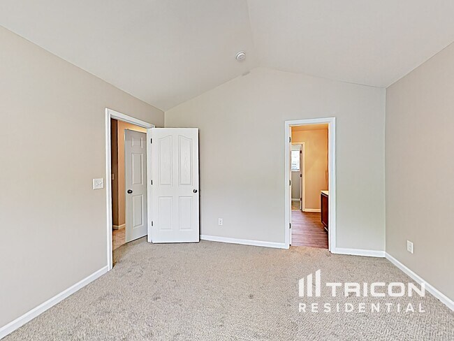 Building Photo - 4932 Magnasco Ln