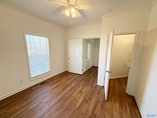 Building Photo - 17916 Remington Dr