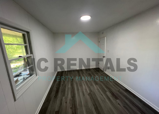 Building Photo - 2214 Noahtown Rd