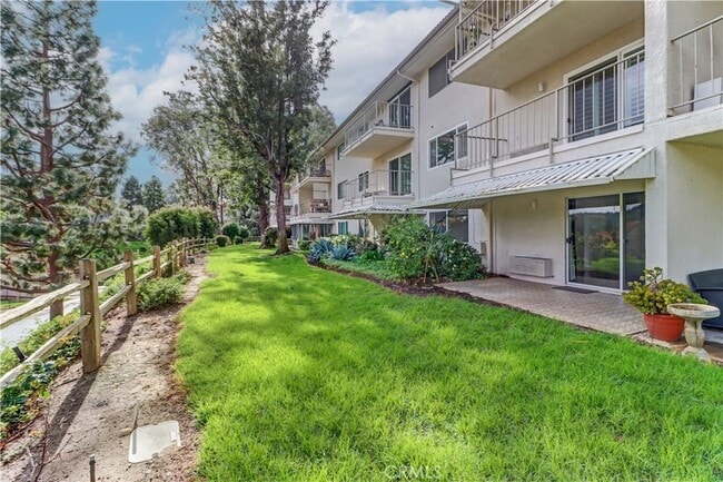 Building Photo - 3363 Monte Hermoso