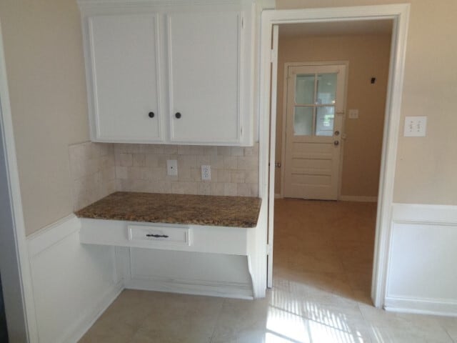 Building Photo - 802 Baltic Ln