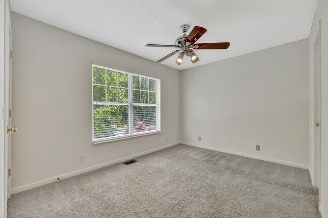 Building Photo - 7109 Commonwealth Cir