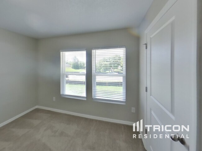 Building Photo - 9467 Northvale St