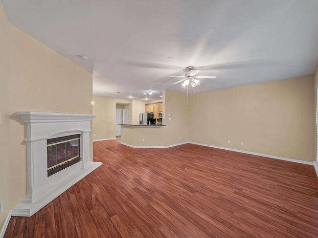 Building Photo - 6837 Livorno Ln