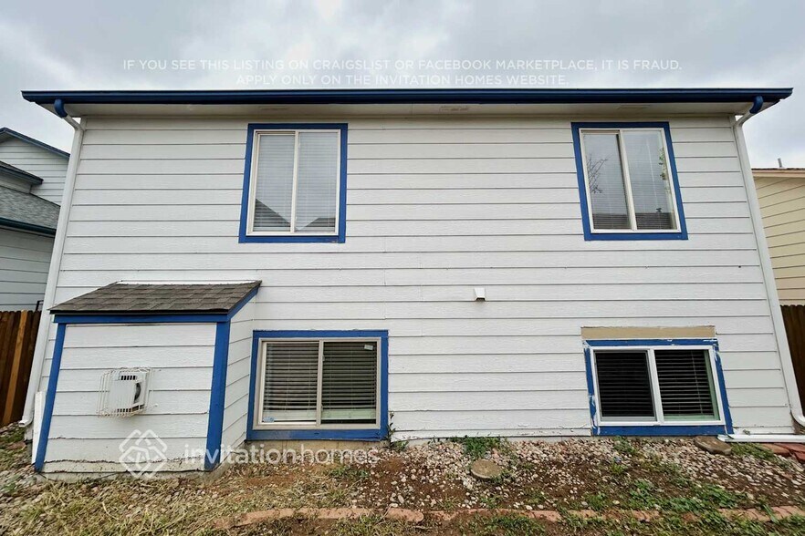 Building Photo - 10051 Shoshone Way