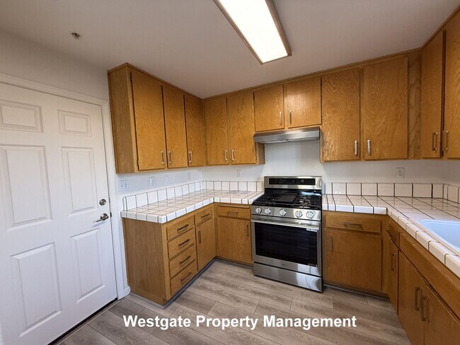 Building Photo - 737 Judith Ct