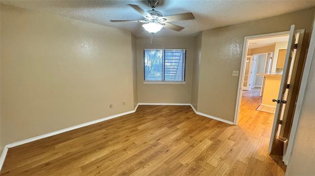 Building Photo - 2311 Balsam Dr