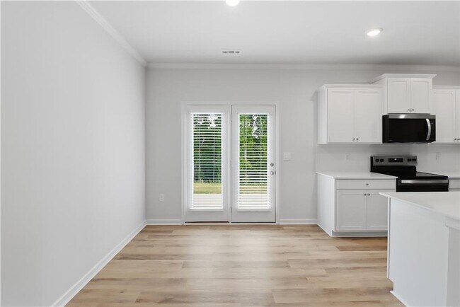 Building Photo - 56 Berryville Dr