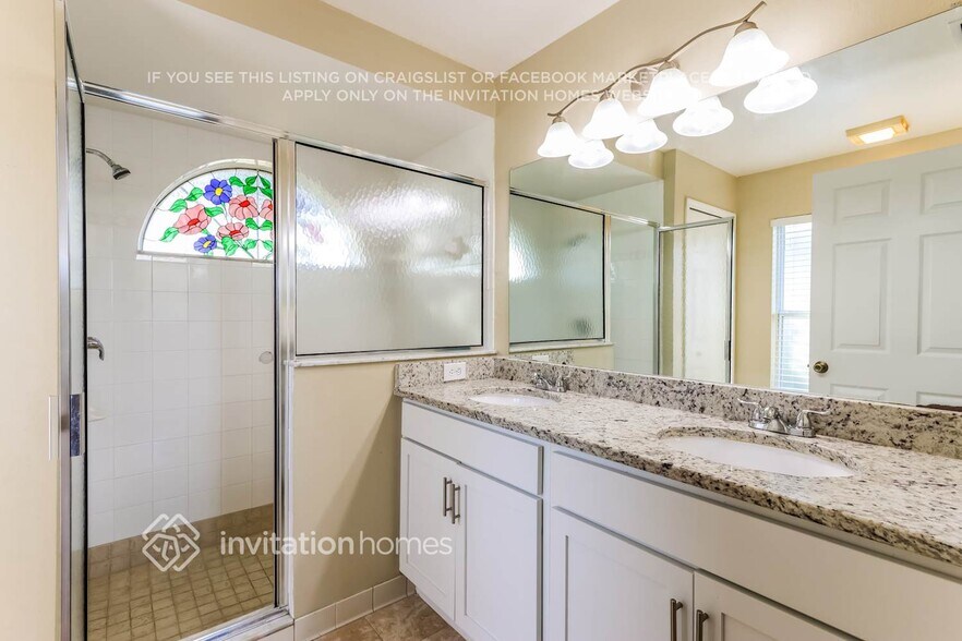 Building Photo - 3988 Long Leaf Dr