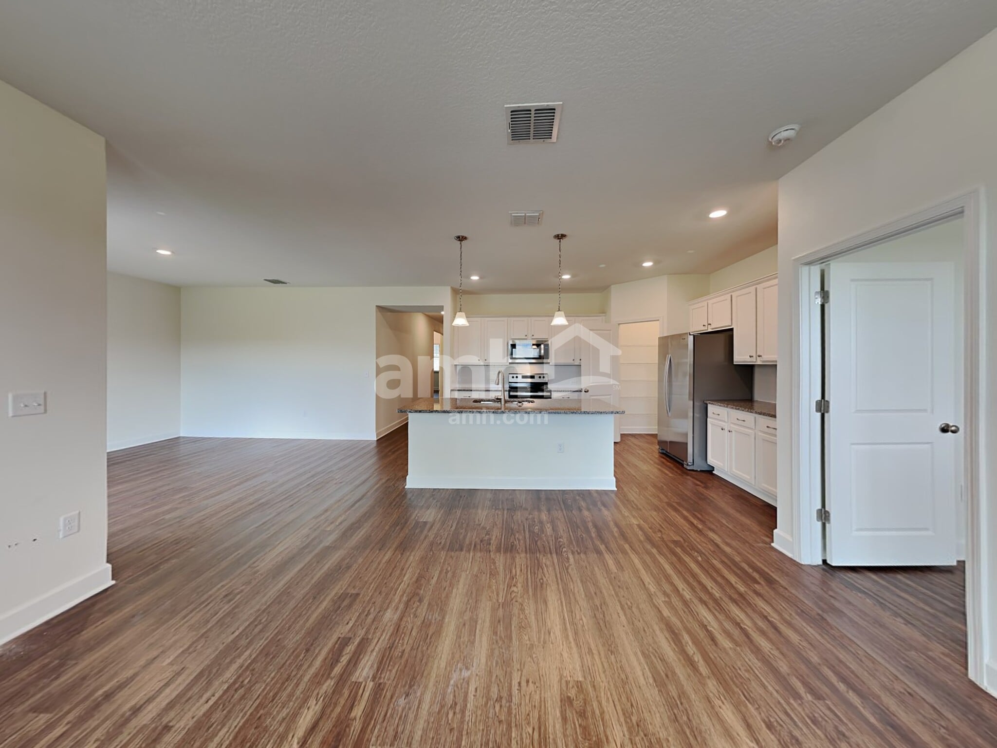 Building Photo - 1235 Tan Tara Trail