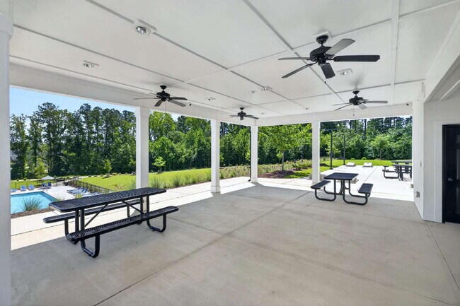 Building Photo - 107 Flowering Maple Wy
