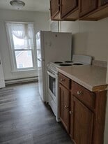 Building Photo - 414 W Council St