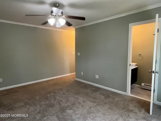 Building Photo - 35 Sternberger Ave