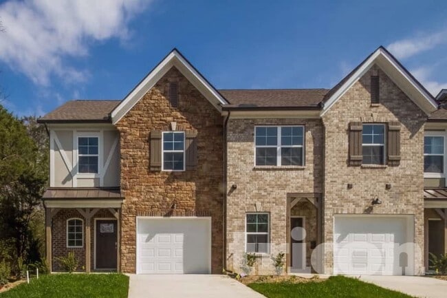 Building Photo - 512 Hickory Leaf Ct