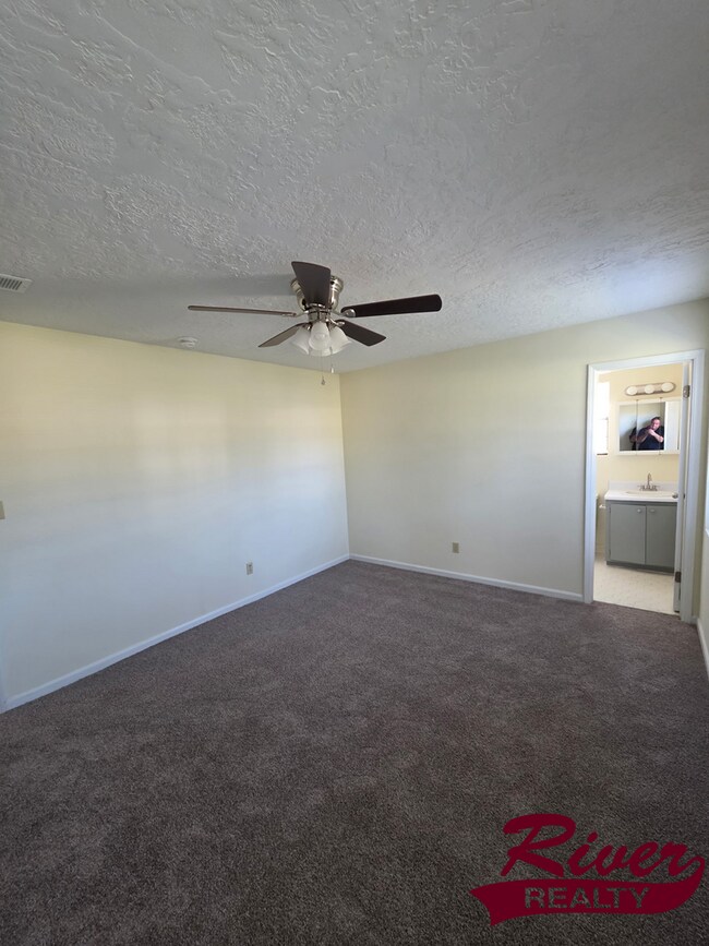 Building Photo - 3-Bed, 2-Bath Home in South Augusta - Larg...