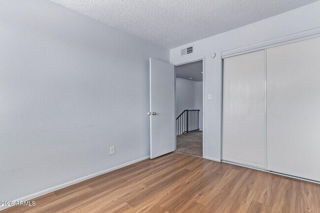 Building Photo - 6320 N 47th Ave