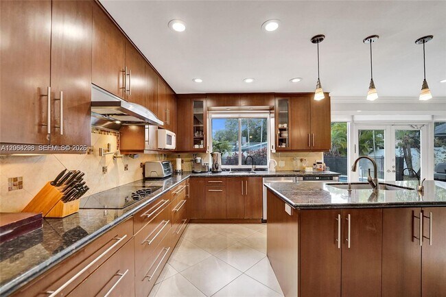 Building Photo - 3671 N 47th Ave
