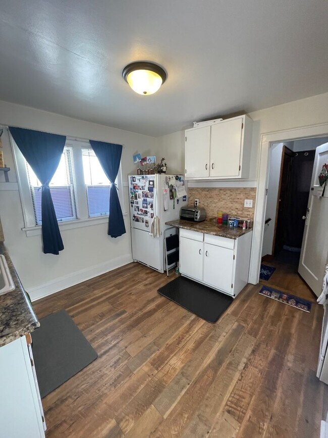 Building Photo - 3619 N Morris Blvd