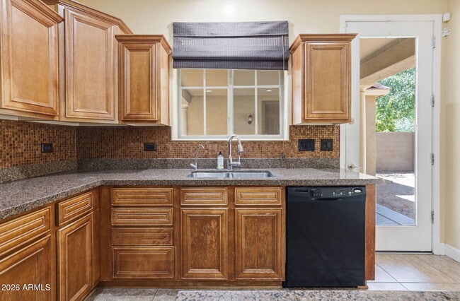 Building Photo - 15372 W Dahlia Dr